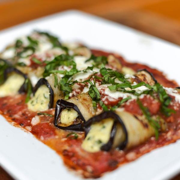 http://mortadella-head.myshopify.com/cdn/shop/products/20140714-eggplant-rollatini-joshua-bousel2-1500x1125_1200x1200.jpg?v=1551210257